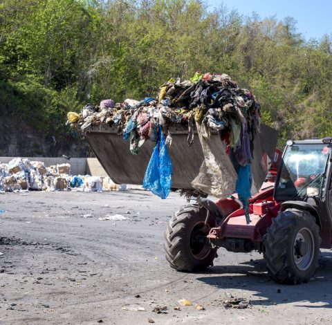 wheel-loader-transporting-municipal-waste-waste-treatment-plant
